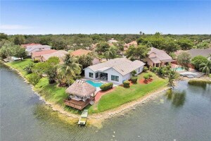 Foto del edificio - 11745 Kerry Dr