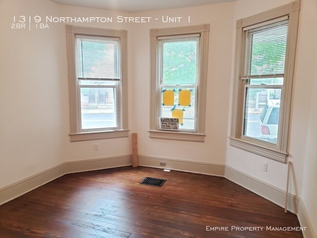 Foto del edificio - 2 Bedroom 1 Bath in Easton