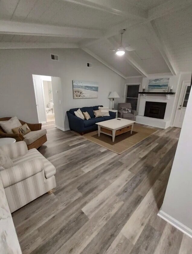 Foto principal - 1170 Shoreside Way