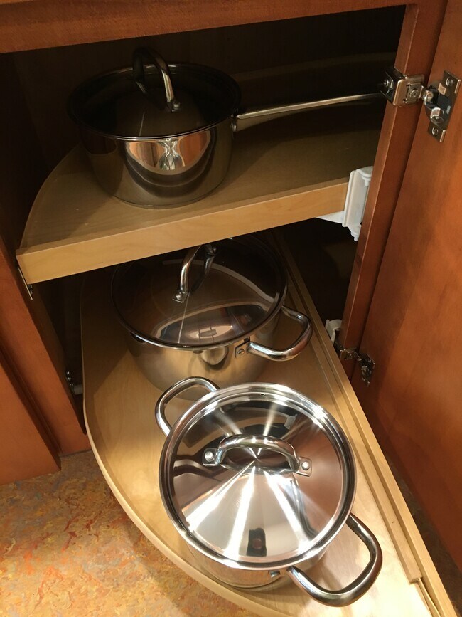 Foto del edificio - 2318 NE 51st St