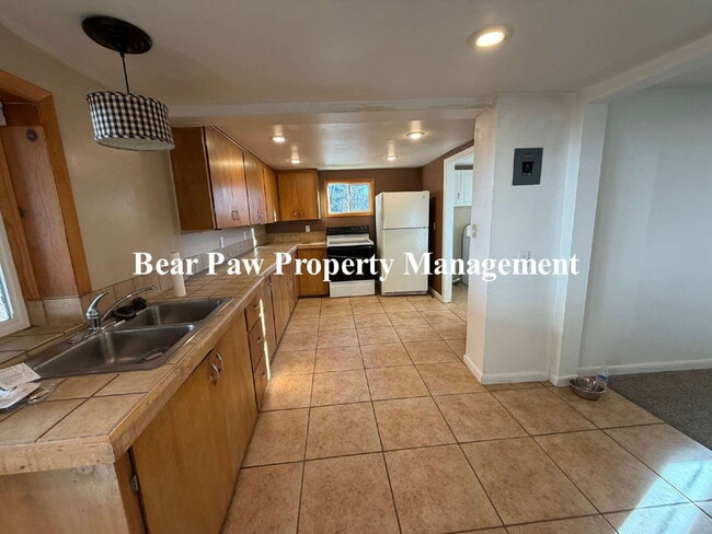 Photo - "Charming cabin in Evergreen" Apartment