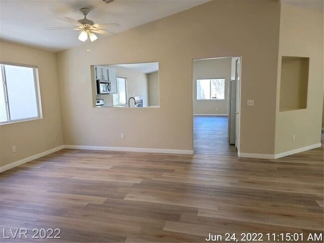 Foto del edificio - COMING SOON - Ready no later than the end of December!