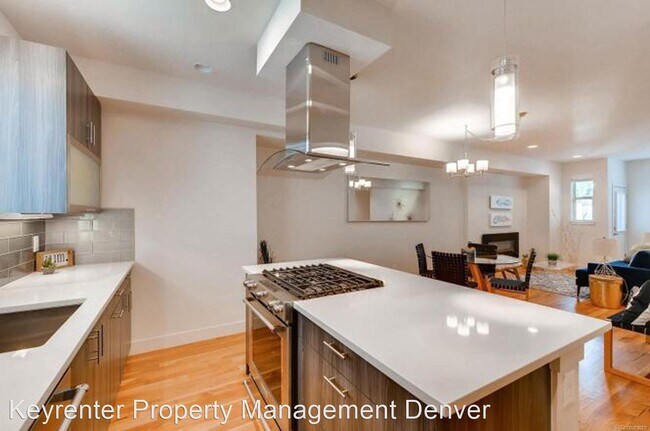 Building Photo - 3 br, 2 bath House - 1623 Julian St Apt 103