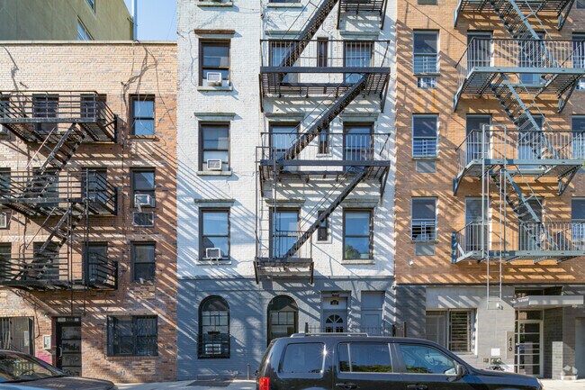 412 E 11th St New York, NY 10009 - 412 E 11th St