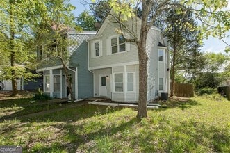 Building Photo - 348 Lakeridge Ct