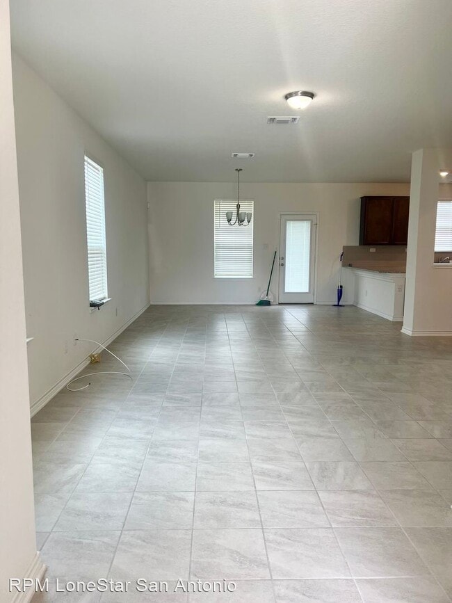 Foto del edificio - 3 br, 2.5 bath House - 4660 Via sonoma TRL