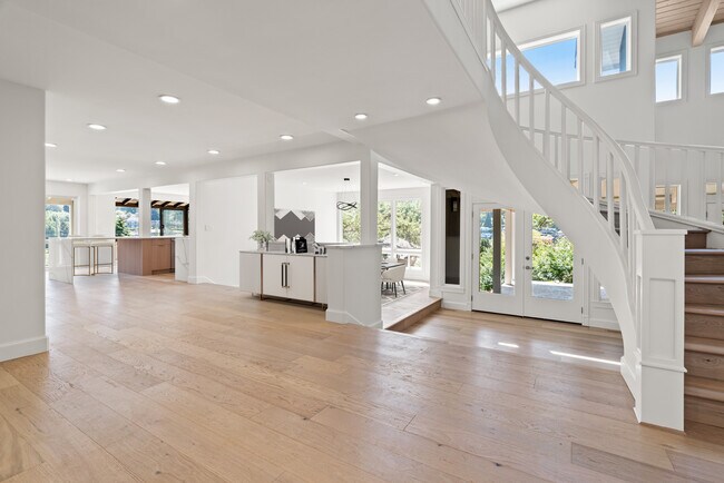 Open to Dining, Entry and Kitchen entertaining - 3437 NW 56th St
