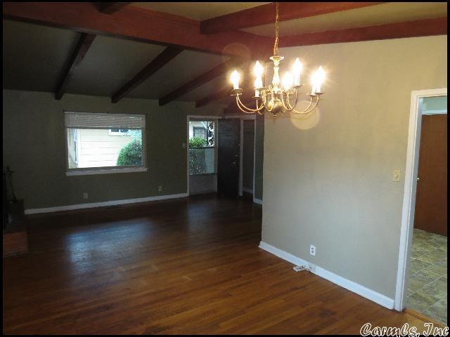 Building Photo - 15 Rosemont Dr