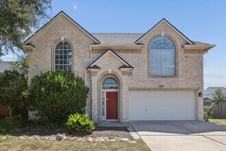 Building Photo - 15301 Ecorio Dr