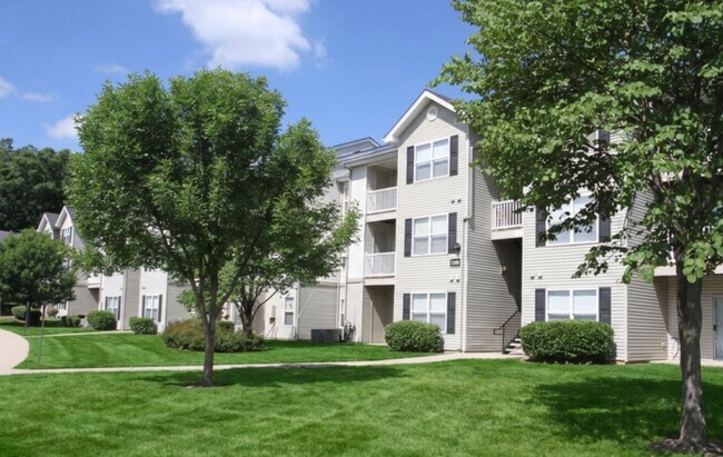 Foto del edificio - Lakewood Apartments