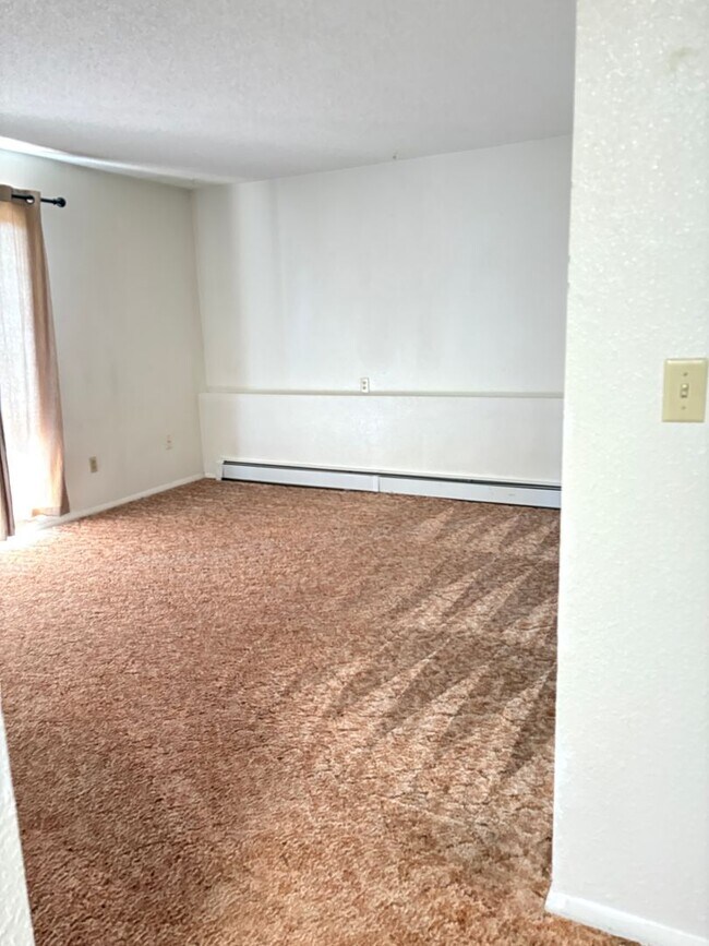 Foto del edificio - 842 E Cedar Ct