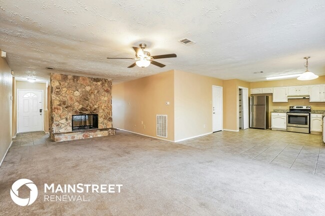Building Photo - 4302 Stonehenge Trail
