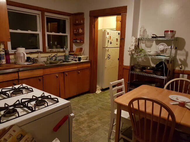 Cocina comedor - 30 Whitfield Rd