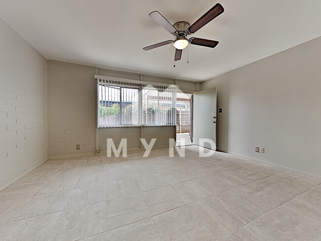 Foto del edificio - 413 W Colter St Apt A