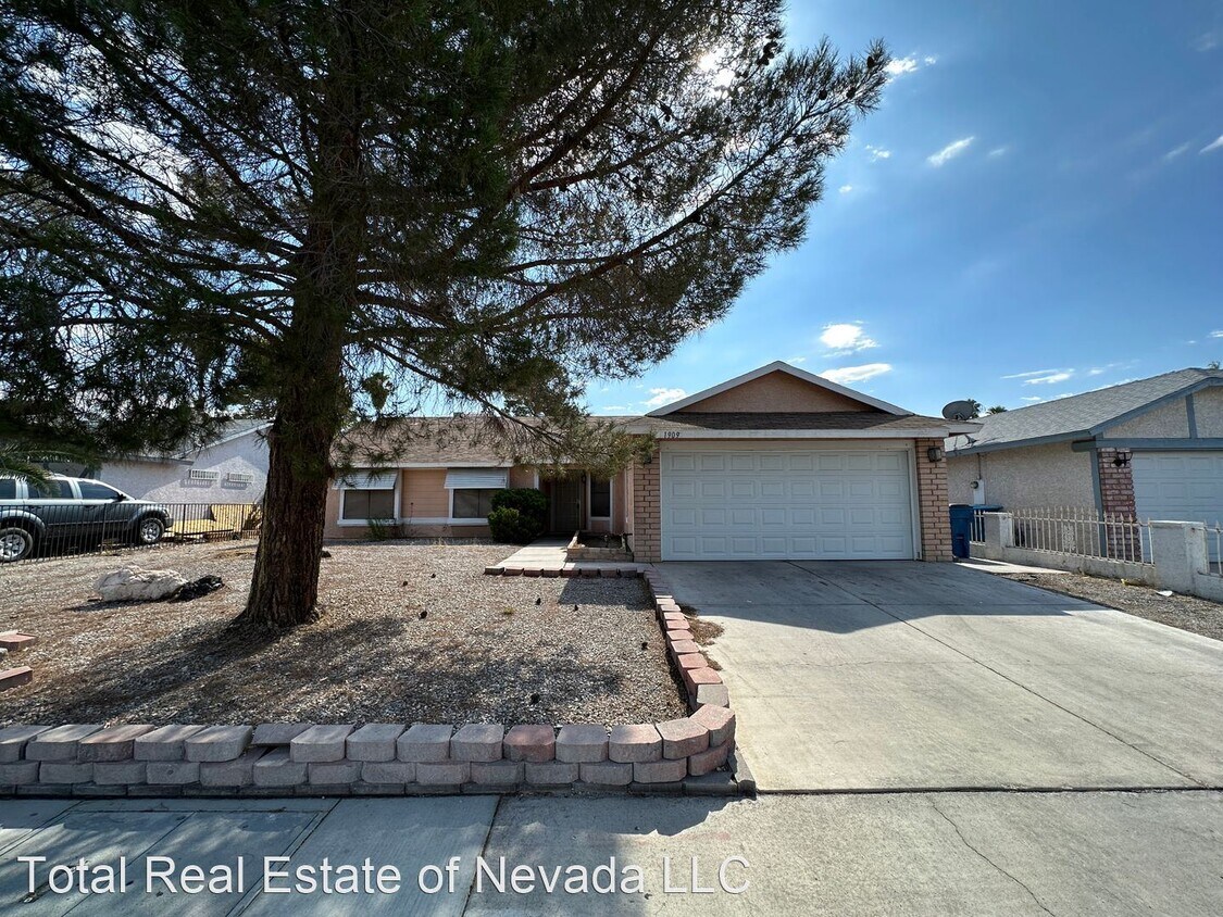 1909 Ann Greta Dr, Las Vegas, NV 89108 House Rental in Las Vegas, NV