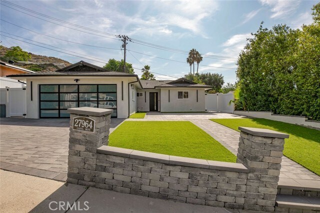 Building Photo - 27964 Carvel Dr