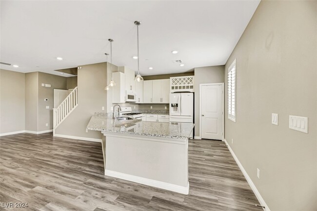 Foto del edificio - 2853 Rolling Brook Pl