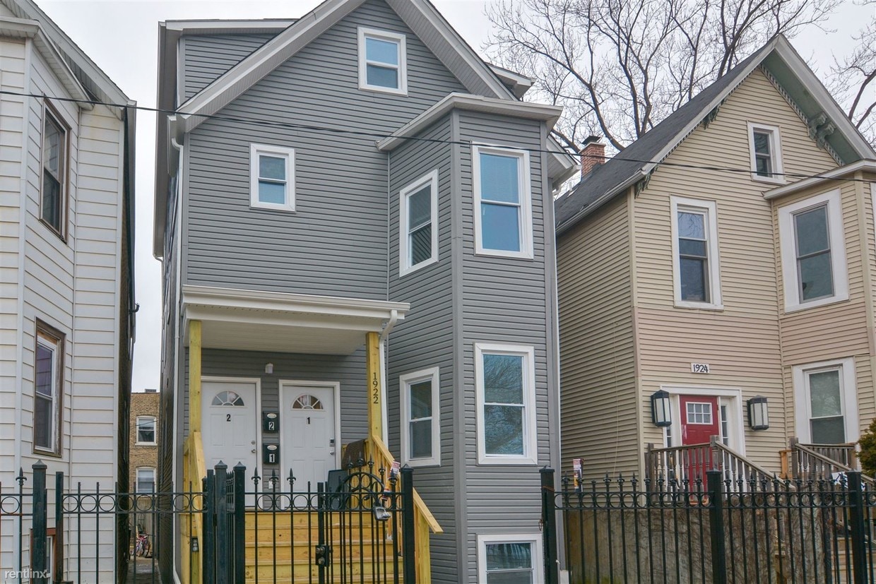 4 br, 2 bath - 1922 N Rockwell St A - 4 br, 2 bath  - 1922 N Rockwell St A