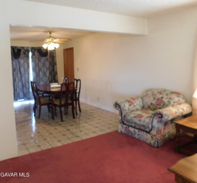 Building Photo - 9841 Mendiburu Rd