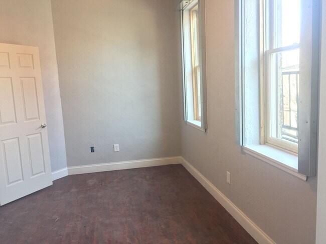 Foto del edificio - 1021 East Carson Street