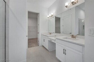 Building Photo - 8147 Lucello Ter S