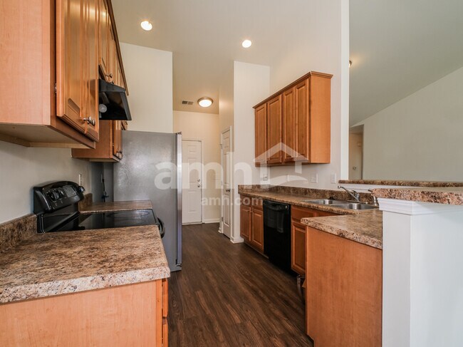 Foto del edificio - 1408 Parkland Way