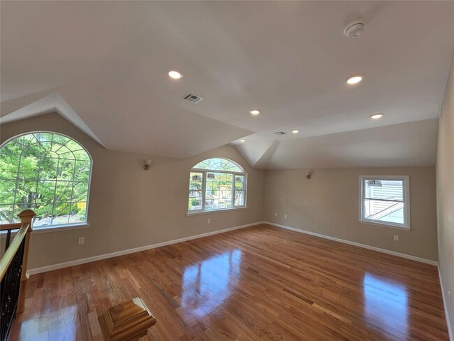 Building Photo - 257-16-257145 145th Ave