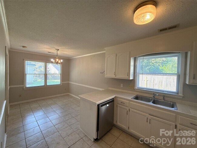 Foto del edificio - 7638 Campbell Creek Ln