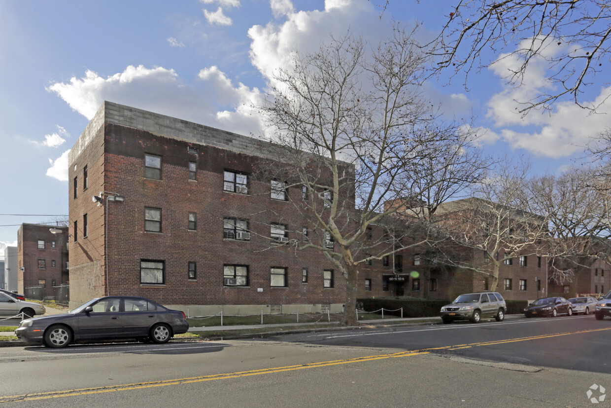 Kew Garden Hills - 150-16 73rd Ave