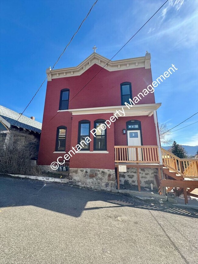 Foto del edificio - 614 N Alaska St