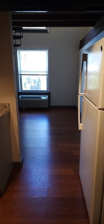 Building Photo - 1 Samoset Ave