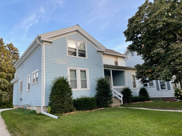 Primary Photo - 106 Poplar St