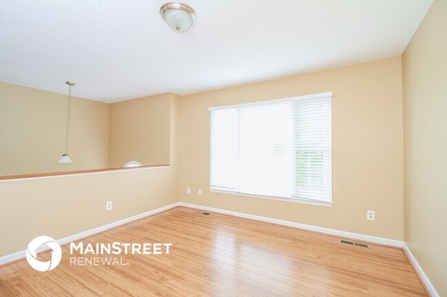 Building Photo - 115 Sedgewick Ridge Ct