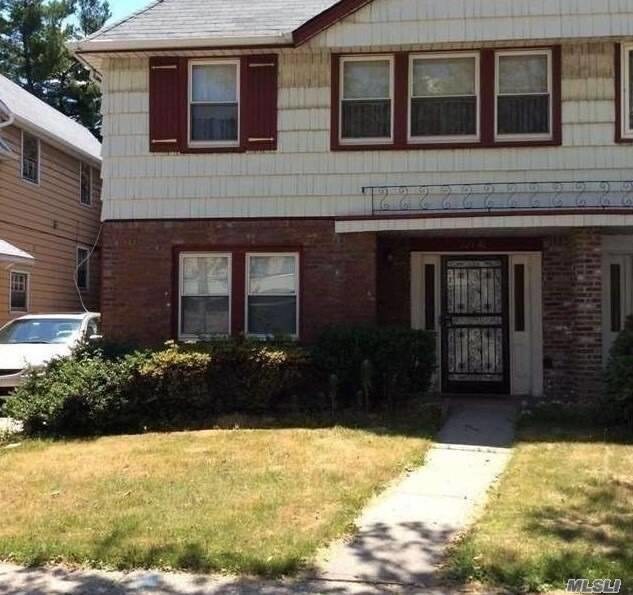 Foto del edificio - 221-48-221-58 58th Ave