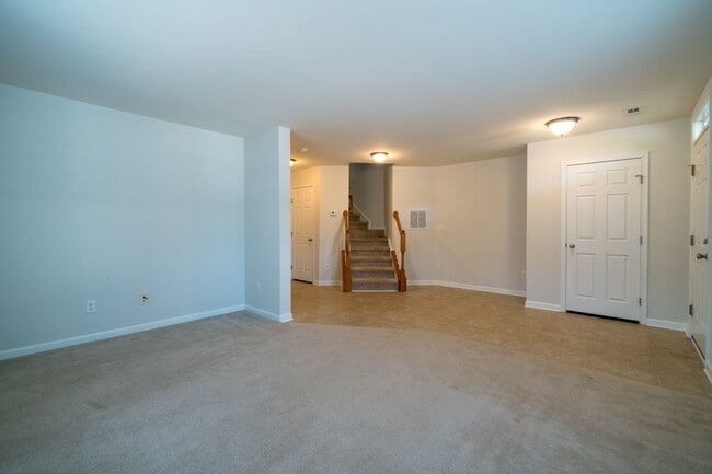 Foto del edificio - Gorgeous 3 Bedroom Townhome in Davidson