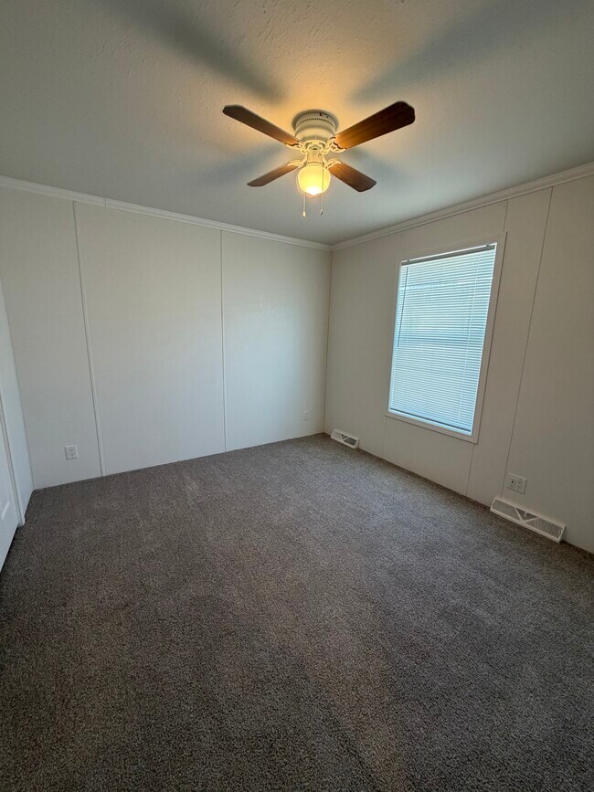 Dormitorio - 5425 Valley Dr