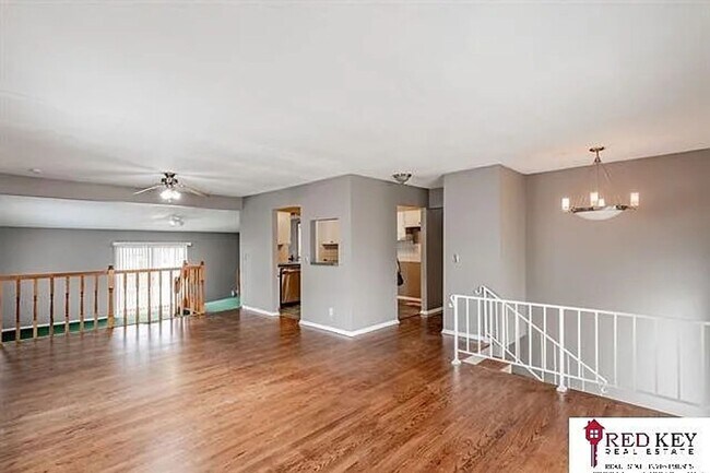 Foto del edificio - Spacious 3 Bed / 3 Bath Home in Westchester of Millard!