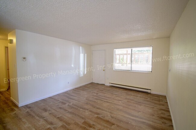 Foto del edificio - 1244 Maple St