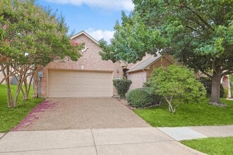 Building Photo - 7918 Ruskin Cir