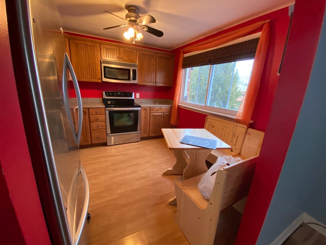 Kitchen Area - 9 Mayberry Dr