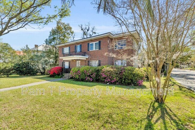 Foto del edificio - 625 E 41st St