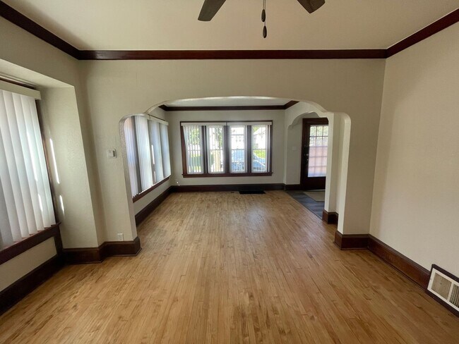 Foto del edificio - 1622 S 58th St
