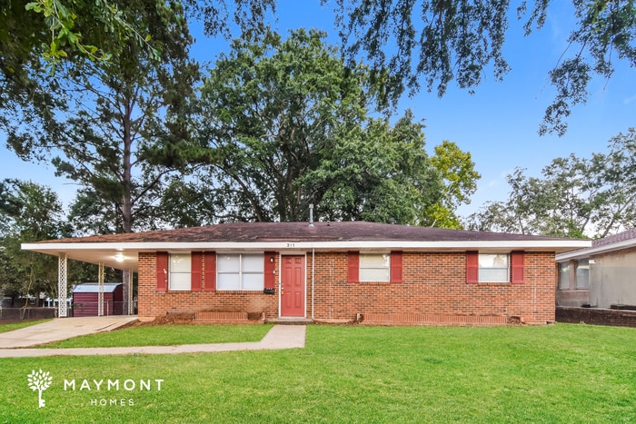 Primary Photo - 311 Sterling Dr