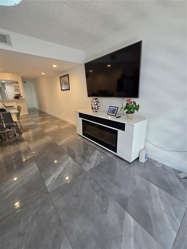 Foto del edificio - 1177 NW 123rd Pl