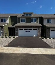 Building Photo - 17108 Dysart Pl