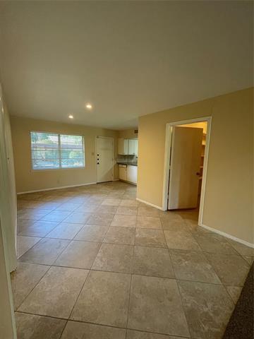 Foto del edificio - 1303 Northlake Dr