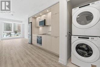 Building Photo - 25 Cordova Ave