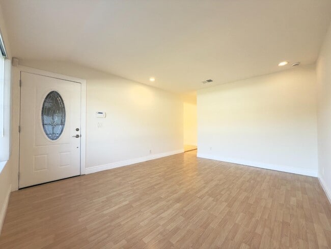 Building Photo - 1397 Adrian Way
