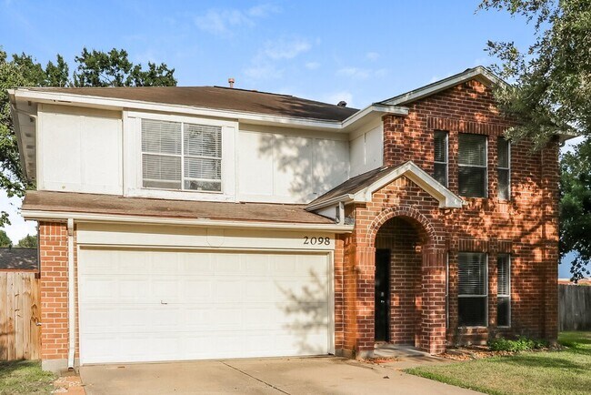 Building Photo - 2098 Clemson Dr
