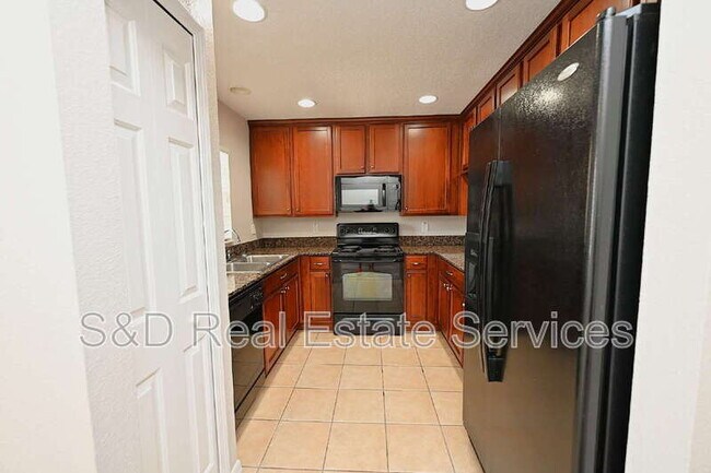 Foto del edificio - 5360 River Rock Rd